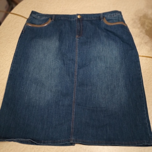 Avenue Denim Pencil Skirt Cotton Blend Women's Plus Size 24 Blue - Picture 1 of 11